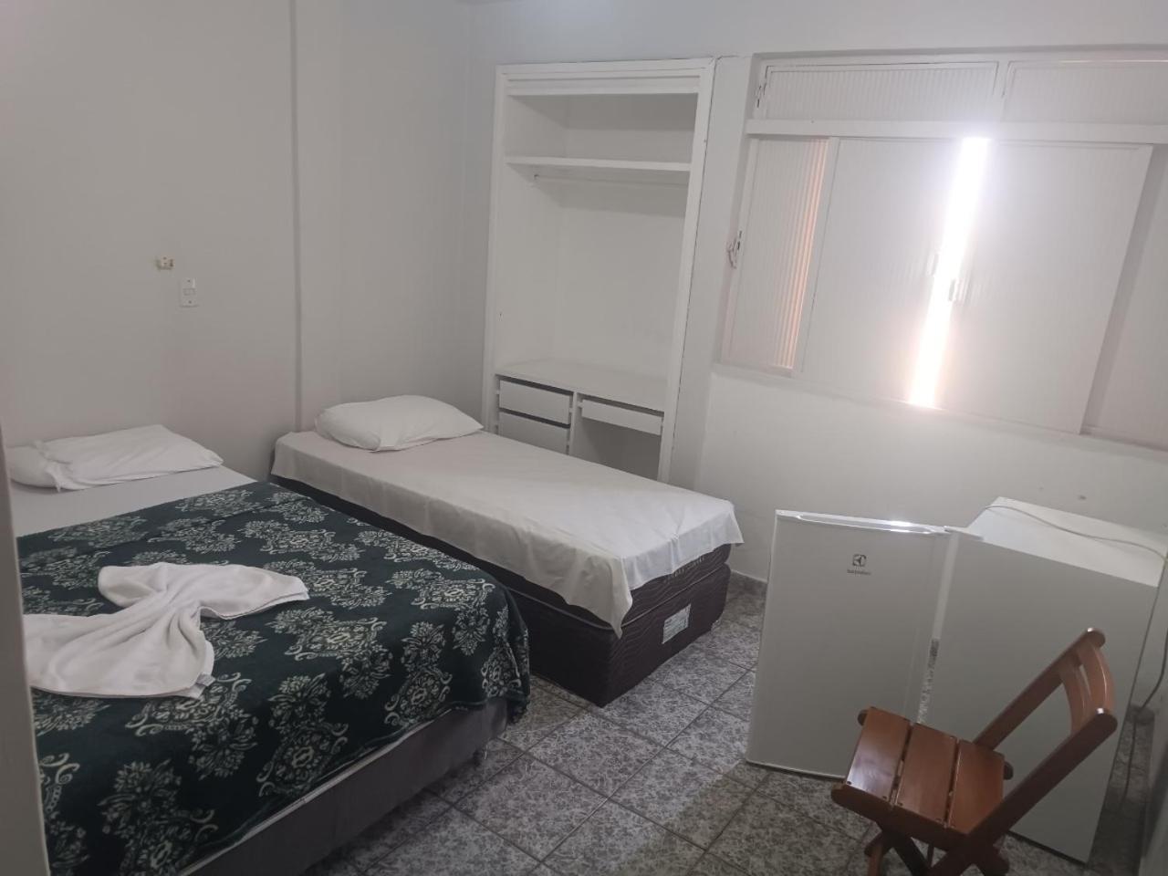 Mundial Hotel Гояния Екстериор снимка