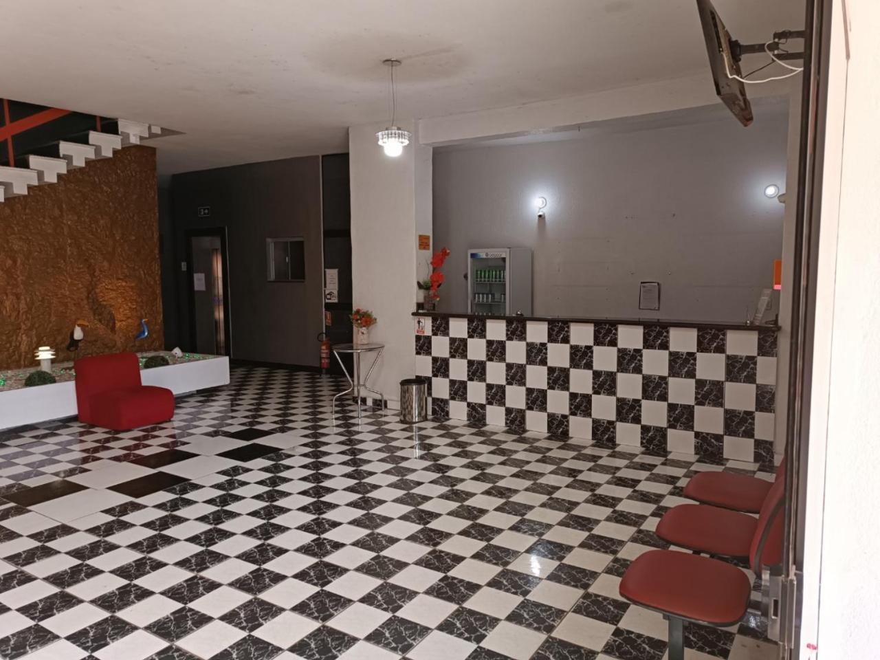 Mundial Hotel Гояния Екстериор снимка